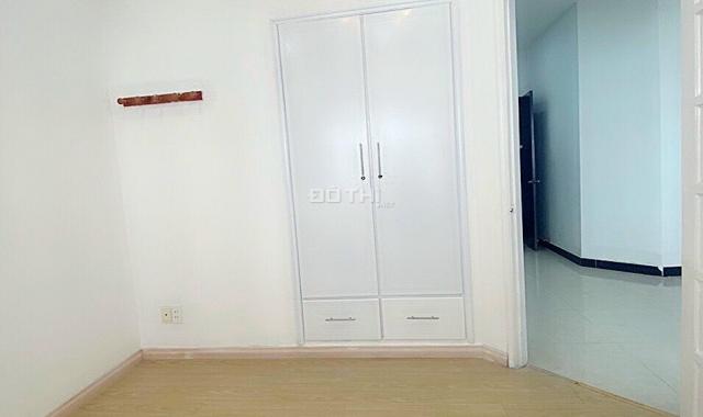 CC Khiêm Khải P5 Q8, Bán CH 1PN 45,2m2 SHR 1,75 tỷ ngay TTHC Q8 view mặt tiền hướng Đông Nam