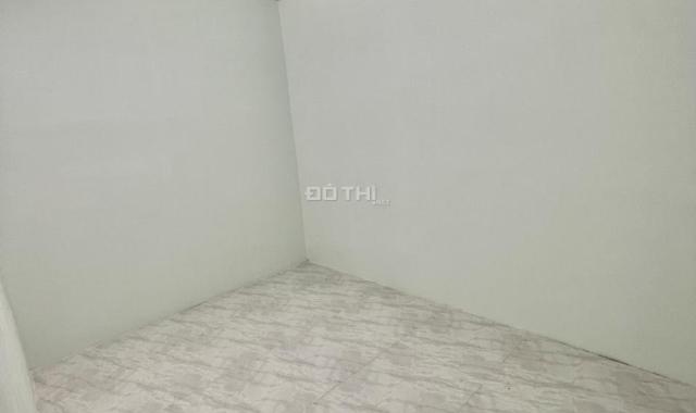 Bán nhà mới mặt tiền hẻm 115 Phạm Hữu Lầu Q 7 - Dt 3.7x15.5m - Lầu + 3 pn - Giá 1.89tỷ - hẻm thông