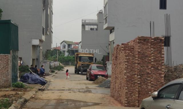 Chuyển nhượng 50m2 đất dịch vụ Vân Canh, sát đường Trịnh Văn Bô giá mềm