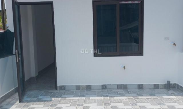 Bán nhà phố Thái Hà - DT 40m2 x 5 tầng, cách mặt phố 200m - Giá bán 6,85 tỷ