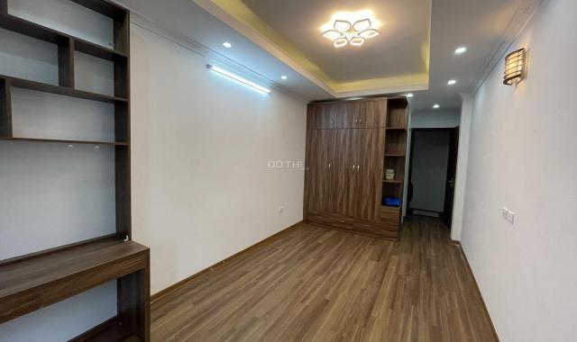 Cực hiếm! Nhà Đào Tấn Ba Đình DT 35m2 xây 6 tầng đầy đủ nội thất mới đẹp long lanh giá 4,3 tỷ