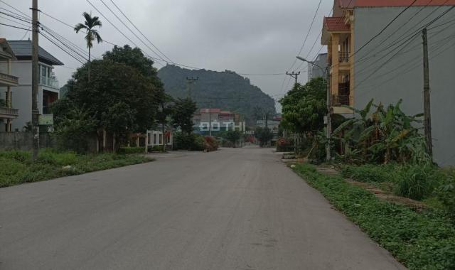 Bán đất mặt đường Nguyễn Bình Khiêm, đường thông rộng container tránh, 98m2, 5.5 tỷ