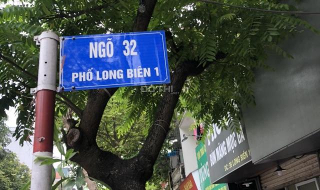Chính chủ cần bán nhà mặt ngõ sổ 32m2 nhà Số 7 phố Long Biên 1 giá 2,45 tỷ