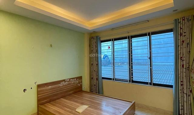 Bán nhà Bằng Liệt, Hoàng Liệt ngõ thông 35m2, 4 tầng chỉ 3,18 tỷ