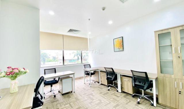 Văn phòng hạng B cực đẹp tại chung cư Học viện Quốc Phòng 55m2, view kính, LH: 094.159.2828