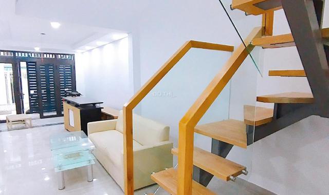 Nợ ngân hàng cần bán gấp nhà Trần Bình Trọng, Q5, 58m2, nhỉnh 7 tỷ