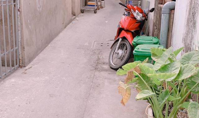 Kẹt tiền bán gấp dãy nhà trọ hẻm 52 Nguyễn Thị Thập, P. Bình Thuận, Quận 7, DT 5x20m, có 6P