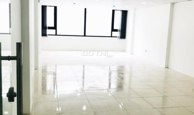 Cho thuê sàn văn phòng tại Khương Đình, 80 m2/tầng, tầng thông, có thang máy