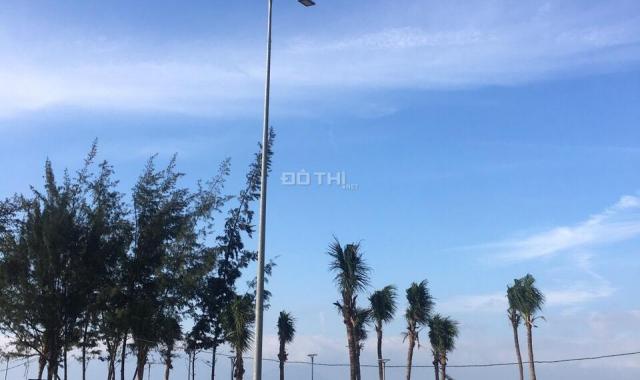Bán đất đường Nguyễn Tất Thành sát ĐH Mở Hà Nội. DT: 5x25m