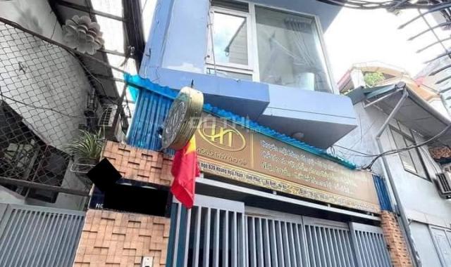 Siêu hiếm nhỉnh 5.x tỷ ô tô qua nhà riêng 43m2 Hoàng Hoa Thám Ba Đình, mặt ngõ 3m  40m ra phố