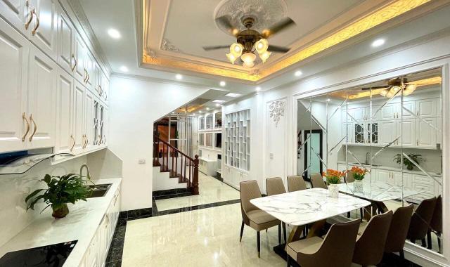 Siêu phẩm cung điện - Gần ô tô - nội thất xịn sò - Khương Trung, DT 62m2, mặt tiền 4.5m