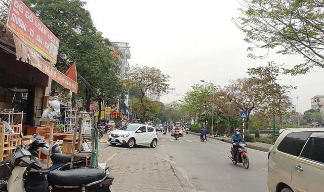 Gấp! Chuyển nhà to bán nhà tự xây 28m2 5 tầng, ngõ rộng, ngay phố Kim Giang, Thanh Xuân, HN giá rẻ
