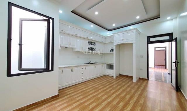 Bán nhà riêng 4 tầng tại tuyến 3 Lê Hồng Phong, Ngô Quyền, Hải Phòng diện tích 60m2 giá 6,9 tỷ