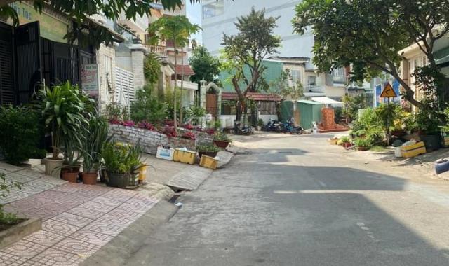 Bán đất chính chủ 72m2 sổ hồng riêng đường Hương Lộ 2 gần bệnh viện Bình Tân