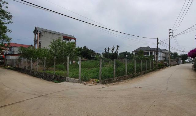 Chính chủ cần bán lô hoa hậu 2 mặt tiền khu siêu biệt thự Ba Trại – Huyện Ba Vì – Hà Nội