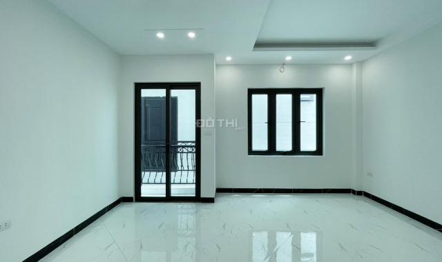 Bán nhà Xuân Phương DT 32m2 x 5 tầng, MT 5m 4PN, ô tô đỗ gần, hàng xóm Viglacera Xuân Phương