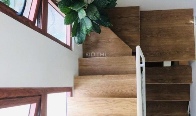 Đi hẻm 6b Nguyễn Cảnh Chân vs Nguyễn Trãi, DTSD: 51m2, ngang 4m, 3 tầng+ST, 2 căn hộ duplex, 4.5 tỷ