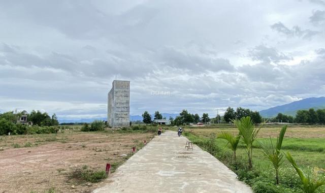 Bán đất phía Nam Hòa Vang, giá chỉ 7xxtr, đã có sổ chính chủ, 100m2, bê tông 4m. LH 0935450871