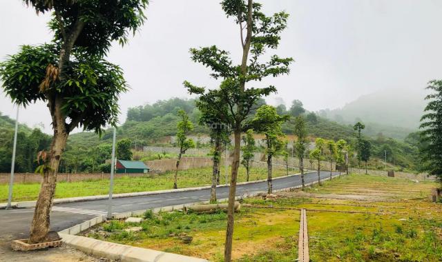 Bán 900 k/ m2 đất Bãi Dài, Tiến Xuân, Thạch Thất, Hà Nội diện tích 2,5 ha cạnh phân lô