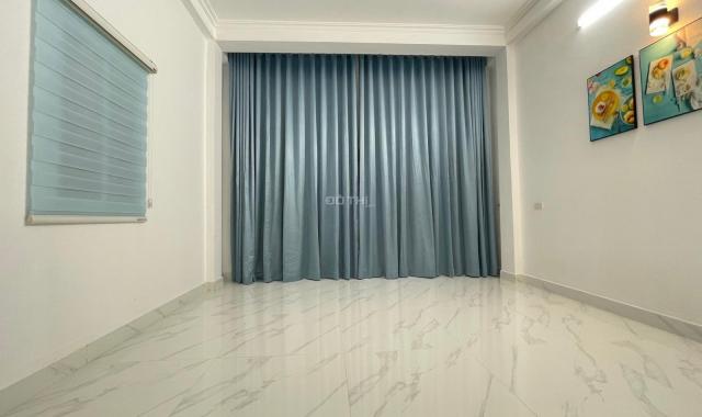 Cần bán nhà phố Khương Trung 27m2 * 4 tầng, 30m ô tô, ngõ thông thoáng, 2 tỷ 85, 0359793895