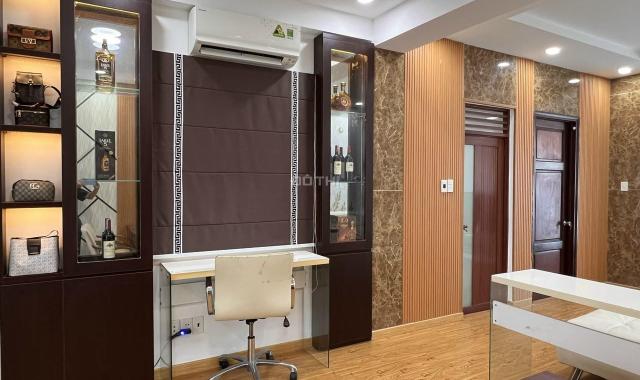 Bán gấp chung cư Lakai số 98 - 126 Nguyễn Tri Phương Phường 7 Quận 5