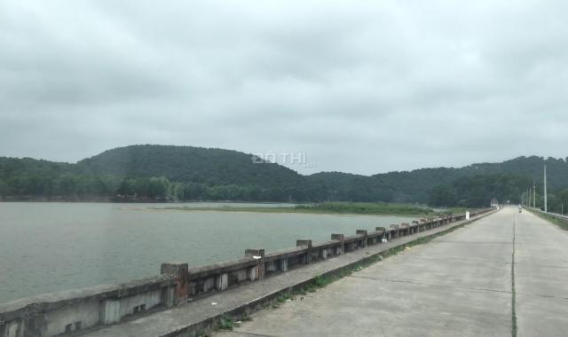 Hàng hiếm đất nghỉ dưỡng Hồ Đồng Quan Sóc Sơn, tay chạm nước, 4000m2, 12 tỷ