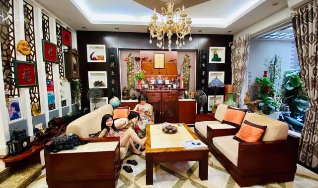 Bán nhà siêu đẹp Quang Tiến, Đại Mỗ, 52 m2 - Giá 2,8 tỷ