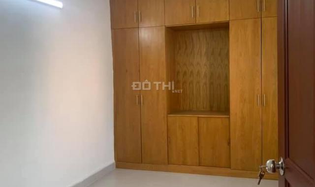 5.2 tỷ có nhà Quận 1, Lương Hữu Khánh 30m2, 4 tầng BTCT, 4PN