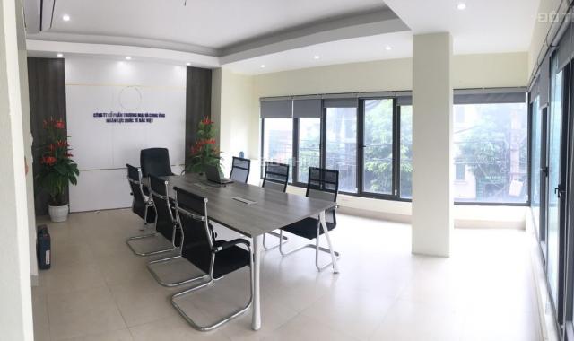 Chính chủ cho thuê văn phòng Nguyễn Xiển - Khuất Duy Tiến 30m2