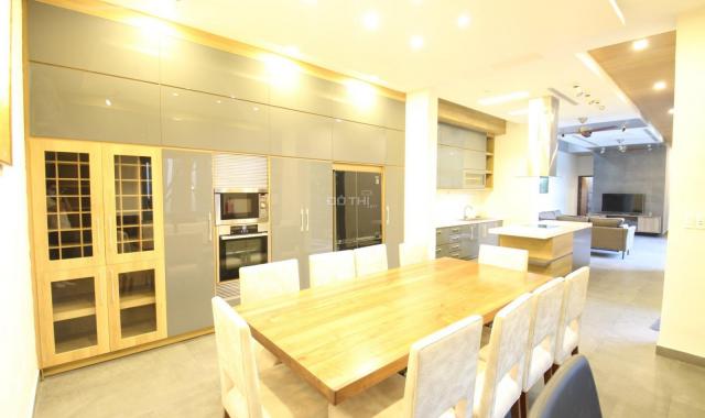 Cho thuê nhà đường Số 12, Thảo Điền, Q. 2. Diện tích: 450m2 giá tốt LH 0903652452 Mr. Phú