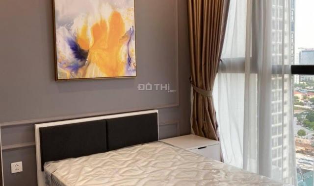 Bán căn hộ ở Vinhomes Skylake 73m2, thiết kế 2 ngủ, đủ nội thất sang xịn, view hồ