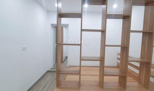 Gia đình bán nhà TT Vĩnh Hồ - Đống Đa, nhà đẹp, tặng nội thất xách va li về ở ngay, 60m2, 1,6 tỷ