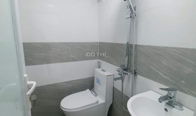 Gia đình bán nhà TT Vĩnh Hồ - Đống Đa, nhà đẹp, tặng nội thất xách va li về ở ngay, 60m2, 1,6 tỷ