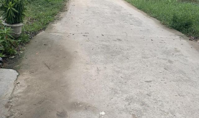 Bán nhanh lô góc 122m2 thổ ngay chợ 2 mặt tiền đường 12m giá ngộp 900tr 0938.192.162