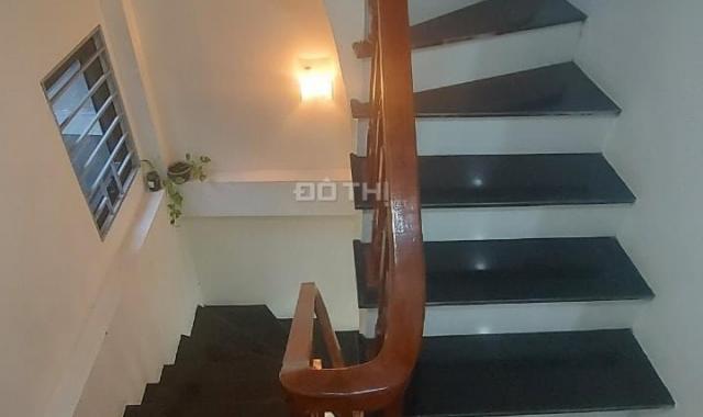 Bán nhà ô tô đỗ cửa 10m ra phố Tô Hiệu, Hà Đông 35m2 x 5 tầng chỉ 5,6 tỷ, nhà ngõ thông hai thoáng