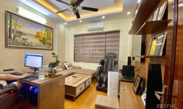 Nhà phân lô 40m2 - Ô tô đỗ - Tô Hiệu - Hà Đông - Tiện ích đầy đủ - 4,6 tỷ