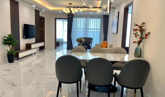 Bán căn 2 ngủ 81m2 chung cư Hateco view hồ Thành Công