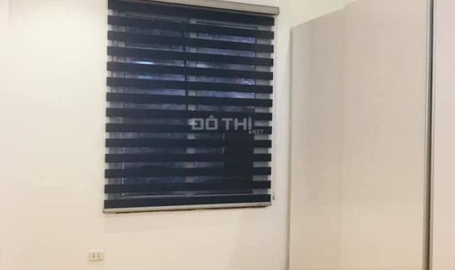 Bán nhà phố Đào Tấn lô góc 30m2 ngõ xe ba gác tránh xe máy - giá 2,85 tỷ