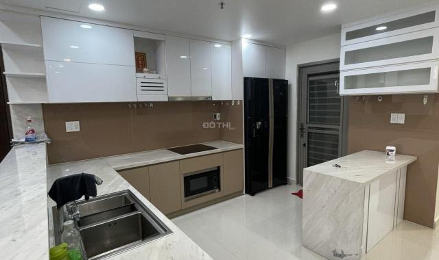 Bán nhanh CH Sky Garden 3, PMH, Q7, dt 70.12 m2, lầu cao block 7, 2PN, 2WC, giá: 2,8 tỷ bớt lộc