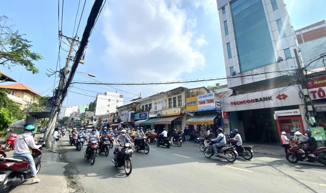 Cho thuê nhà mặt tiền ngay chợ Bà Chiểu số 10-12 Lê Quang Định, Phường 14, Quận Bình Thạnh