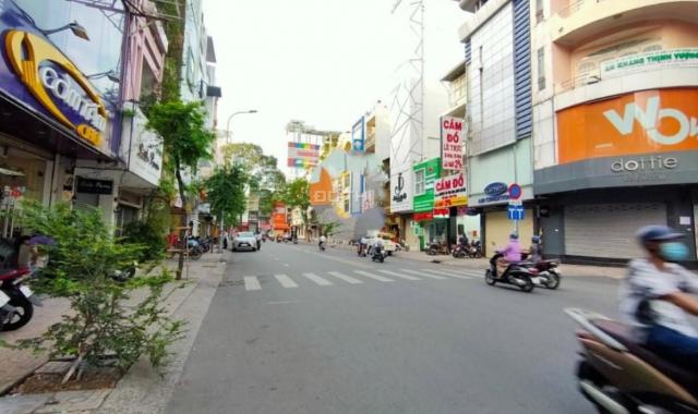 Cho thuê góc 2MT số 418 Võ Văn Tần, Phường 5, Quận 3. Giá 75 triệu/tháng thương lượng