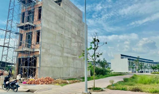 Bán đất tại đường Đoàn Nguyễn Tuấn, Xã Long Thượng, Cần Giuộc diện tích 80m2 giá 2.3 tỷ