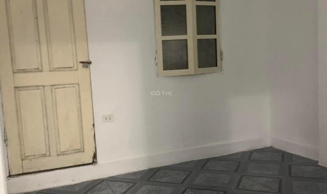 Cực VIP nhà mặt ngõ Cửa Bắc, giá chỉ 2,6 tỷ, 23m2 x 3T, ngõ thoáng, ảnh thật