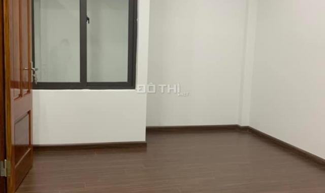 Bán nhanh nhà ngõ 325 Kim Ngưu, giá 4,8 tỷ, 35m2 x 5T, ngõ thoáng