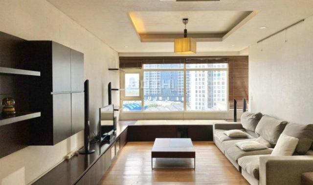 Bán căn hộ chung cư Saigon Pearl, 3 phòng ngủ, view đẹp, nội thất cao cấp giá 7.6 tỷ