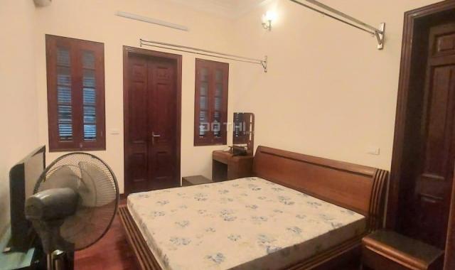 Cực hiếm - Bán nhà phố Hoàng Cầu, ô tô, phân lô, 5 tầng, 75m2, chỉ 13.3 tỷ