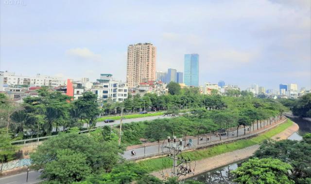 Bán nhà mặt phố Nguyễn Đình Hoàn Cầu Giấy, 62m2 x 6T, KD đỉnh, giá 18,3 tỷ