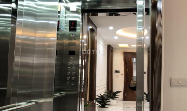 Bán nhà mới đẹp Yên Lạc 40m2 x 5T thang máy, khu dân trí cao, sân cổng riêng, giá 6.9 tỷ