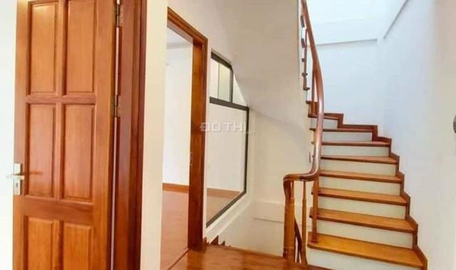 Siêu hot nhà ngõ phố Hoàng Mai 176m2x10T, giá 28.6 tỷ, MT khủng, KD lớn, ô tô vào