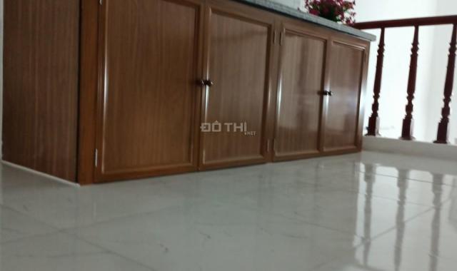 Bán nhà 11 ngõ 26 Cống Trắng Trung Phụng, ngõ thông gần phố DT: 13m2/4 tầng/1,35 tỷ - 0911346986